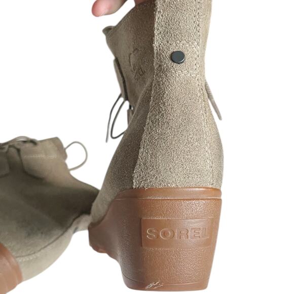 Sorel EUC Toronto Waterproof Lace-Up Wedge Booties - Picture 2 of 5